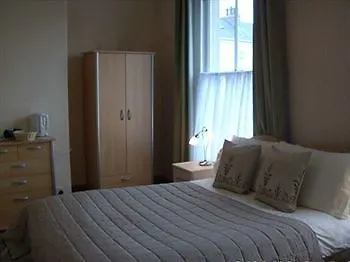 Admiral Bed & Breakfast