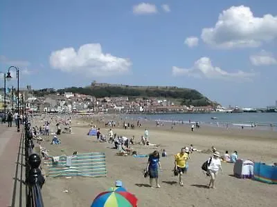 Admiral Bed & Breakfast 3*