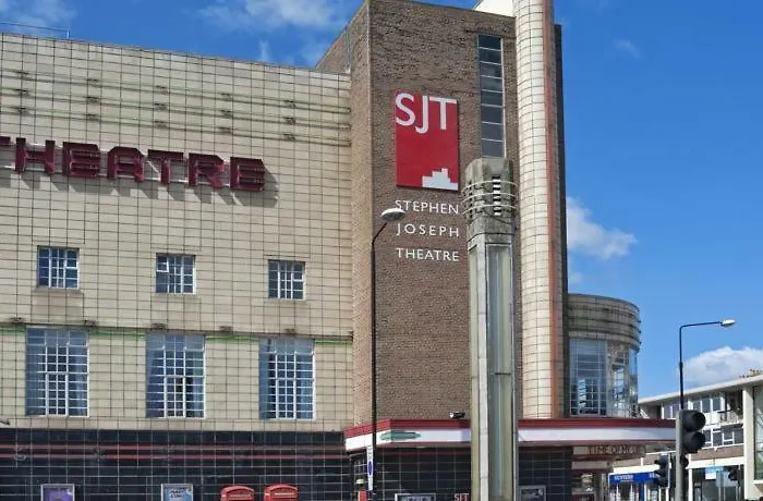 Bed & Breakfast Admiral 3*