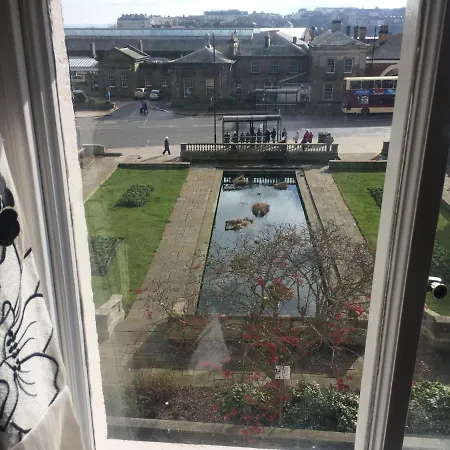 Admiral Bed & Breakfast Scarborough